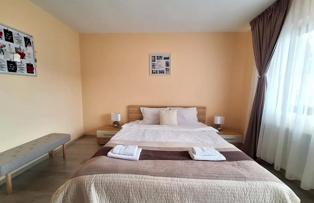 Kalinderu ADET ,lângă pârtie-1