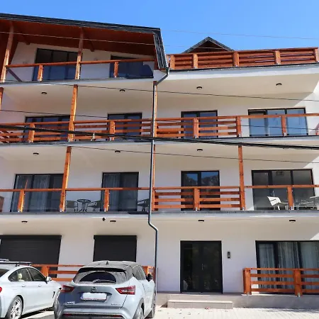Zefir Apartments-3