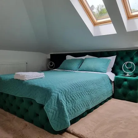 Kalinderu Luxury Ski Loft-3