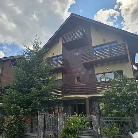 Casa Yna-3