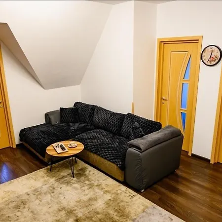 Apartament Kalinderu K1 Bușteni-3