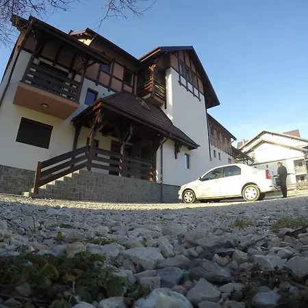 Duplex Apartment Busteni-3