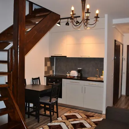 Apartament Golden Rose 1-2