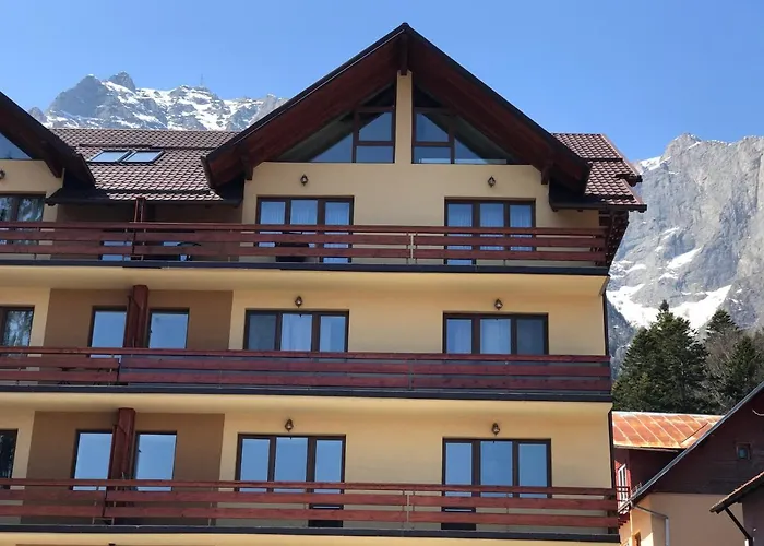 Kalinderu ADET ,lângă pârtie Apartment Buşteni