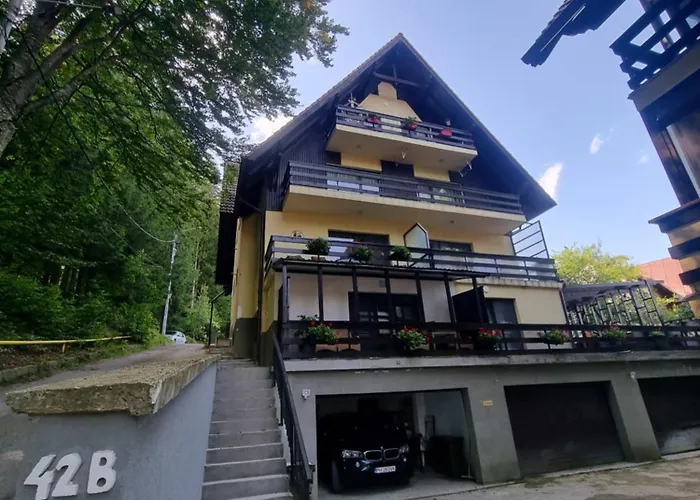Apartament Kalinderu K2 Buşteni