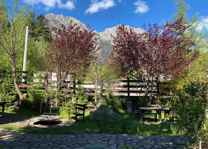 Apartament Pensiunea Liziera Buşteni