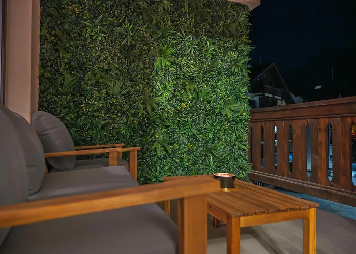 Marova Luxury Apartament Caraiman View Buşteni