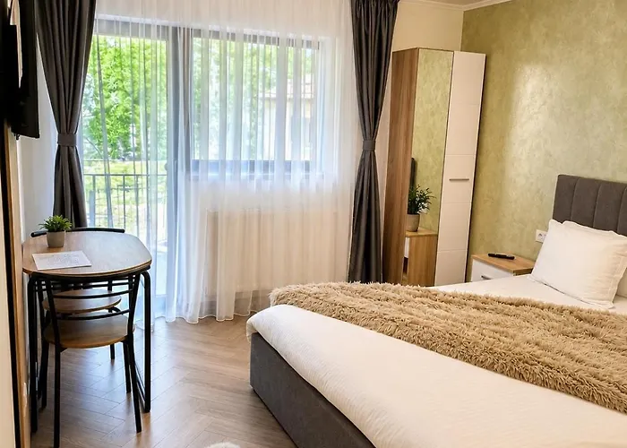 Vila Monica Buşteni