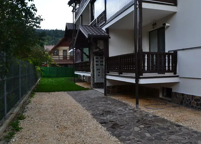 Apartament Golden Rose Buşteni